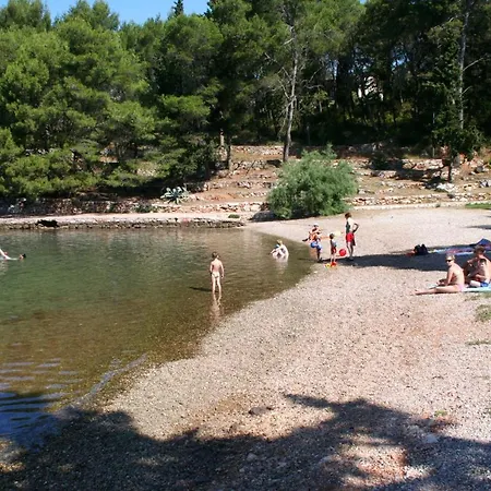 With A Parking Space Stari Grad, Hvar - 14831 3* ستاري غراد